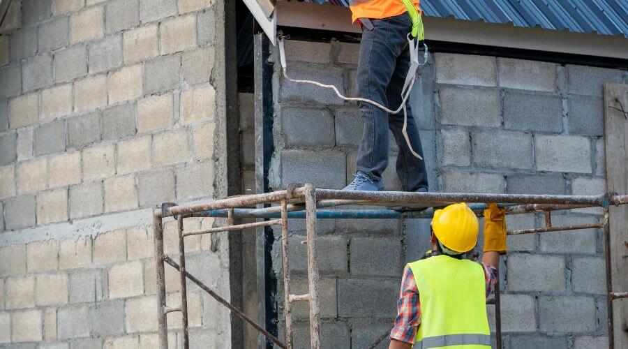 Professional residential roofers in Schofield, WI